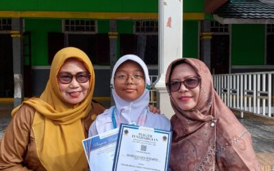 Senin Bertabur Prestasi di SMP Negeri 001 Jambi