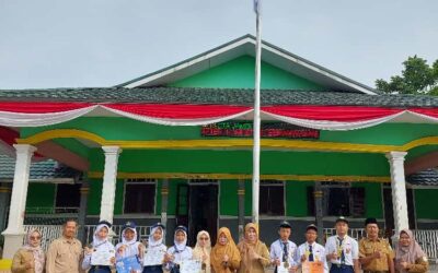 🌟 Senin Bertabur Prestasi di SMP Negeri 001 Jambi